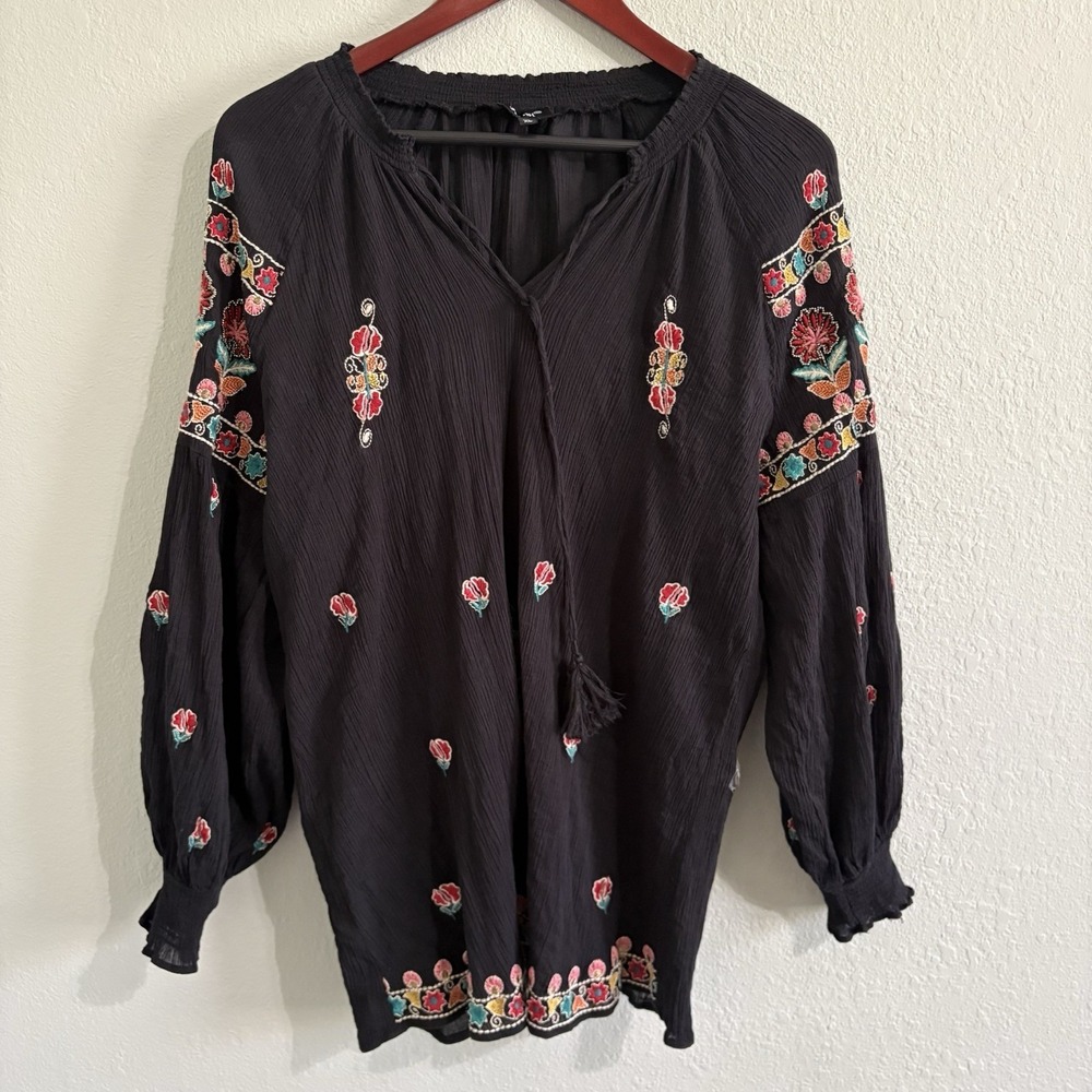 Tolani XL Black 100% Cotton Embroidered Boho Tunic Peasant Blouse Floral Top - Picture 3 of 16